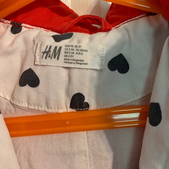 Red jacket 2t - Picture 2 of 5